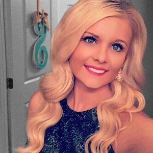 Meet your Posher, Shawna